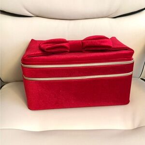Estee Lauder Red Velvet Bow Makeup Case